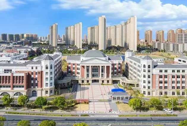 2025年蘇城外國語學校招生信息(學費、課程)